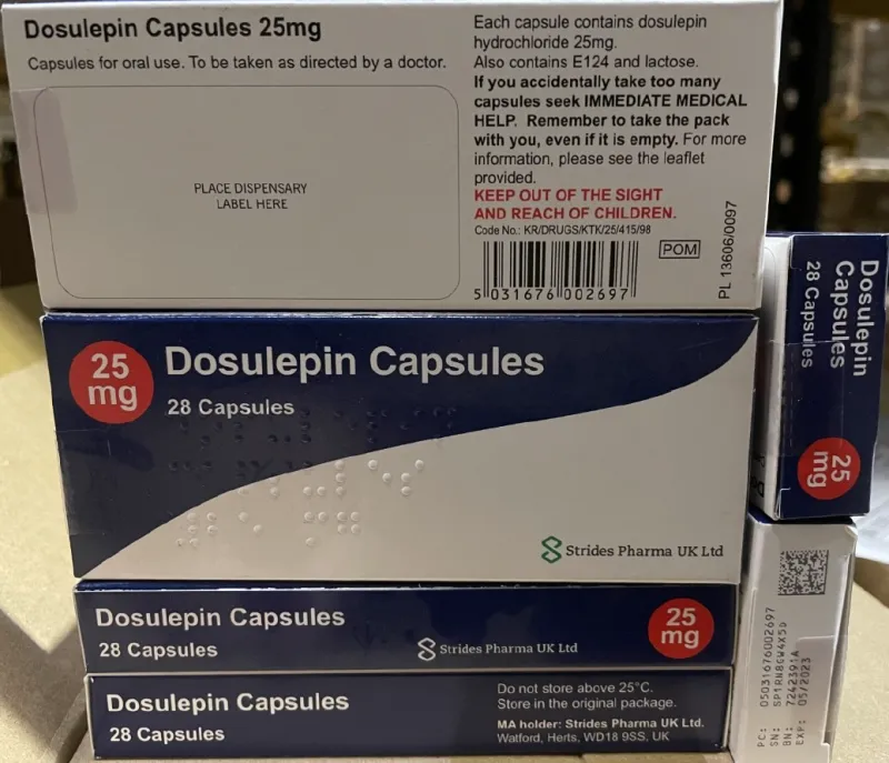 Picture of Dosulepin 25mg capsules (Strides Pharma UK Ltd) (Strides Pharma UK Ltd) - carton